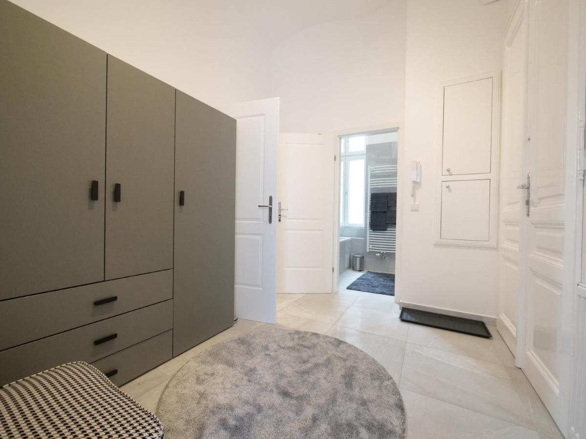 Stylish City Center Apartment Wien Ngoại thất bức ảnh