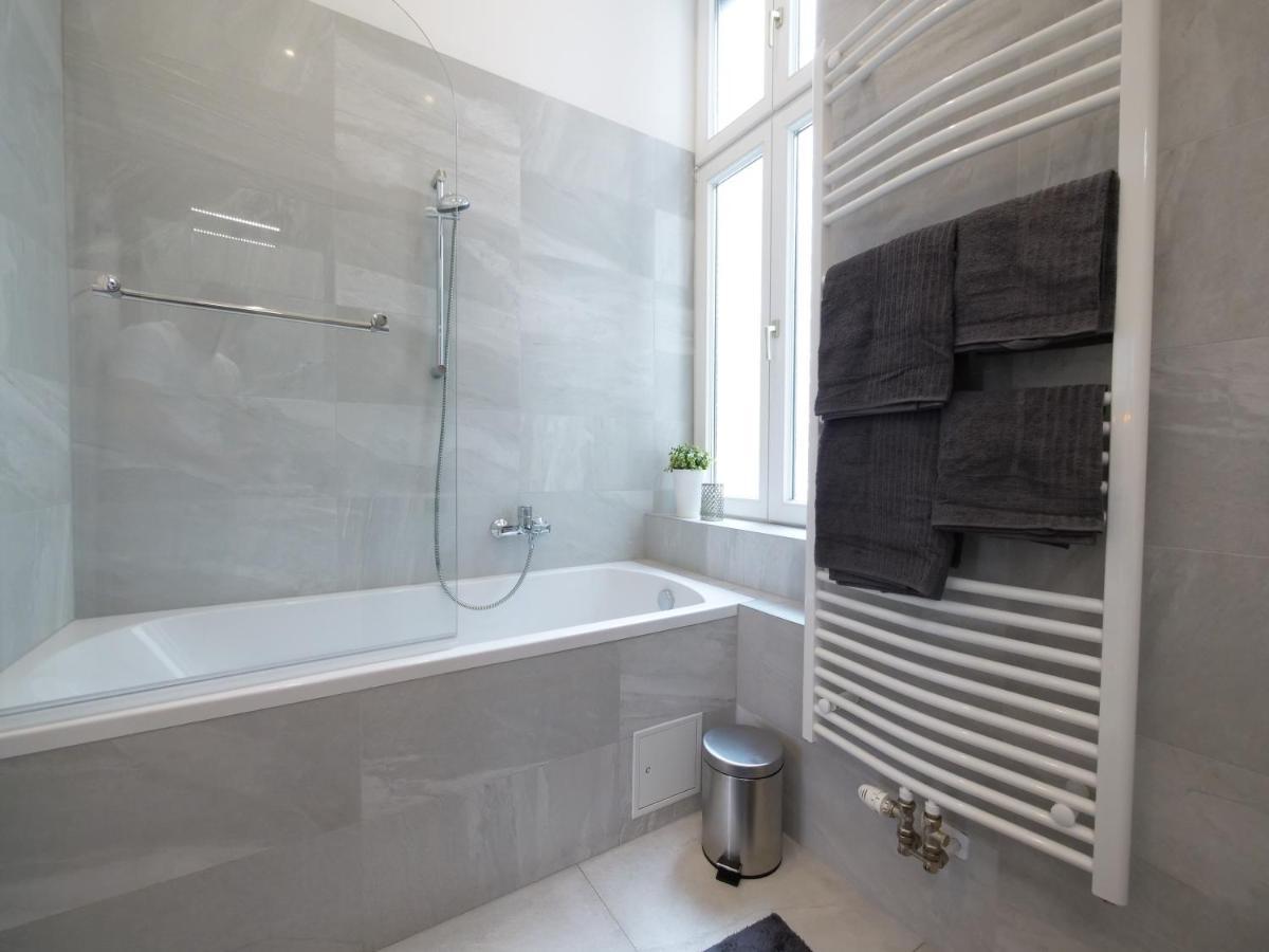Stylish City Center Apartment Wien Ngoại thất bức ảnh