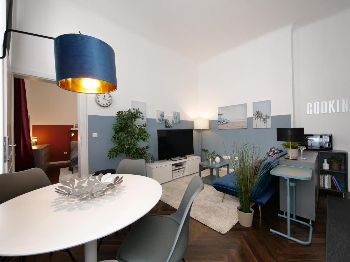 Stylish City Center Apartment Wien Ngoại thất bức ảnh